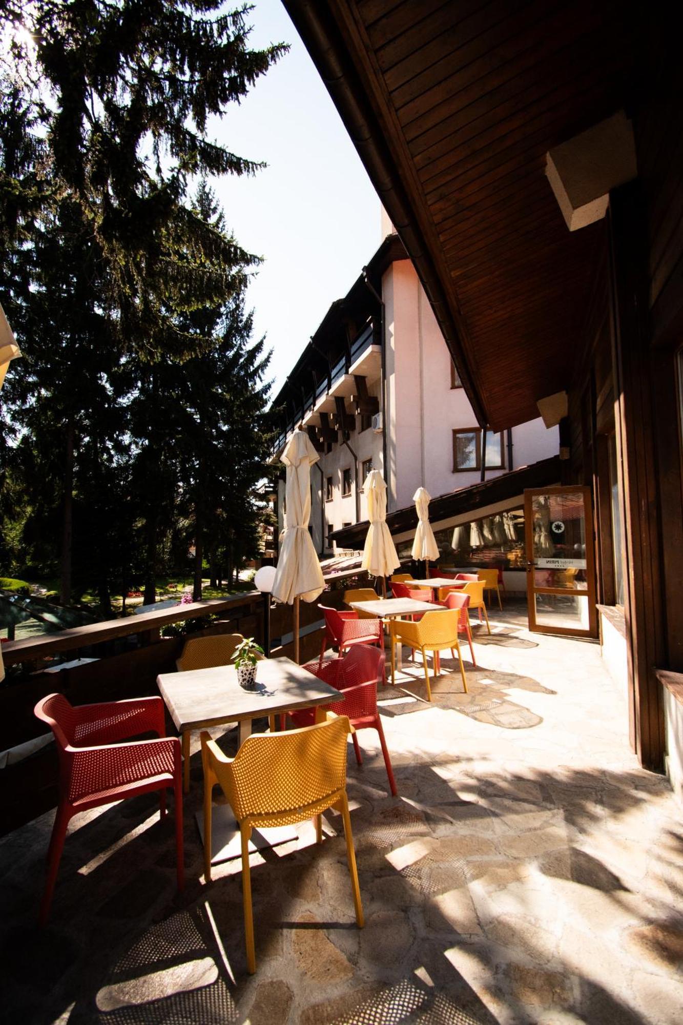 Hotel Pirin Bansko Exterior photo